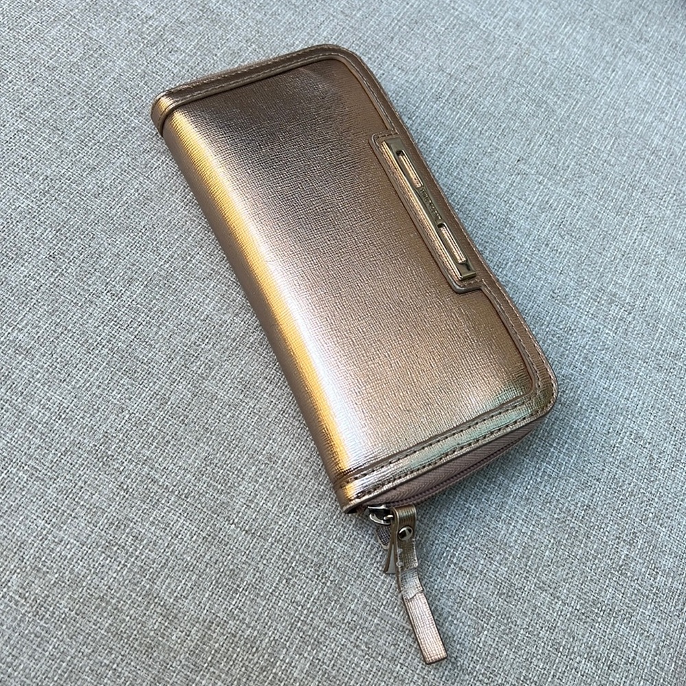 Long wallet